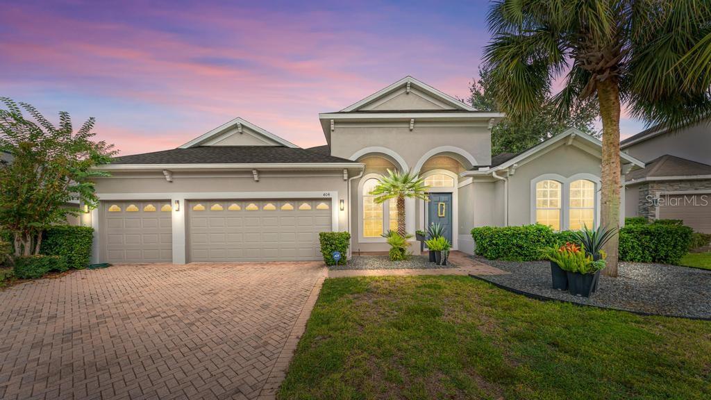 404 THOROUGHBRED WAY
