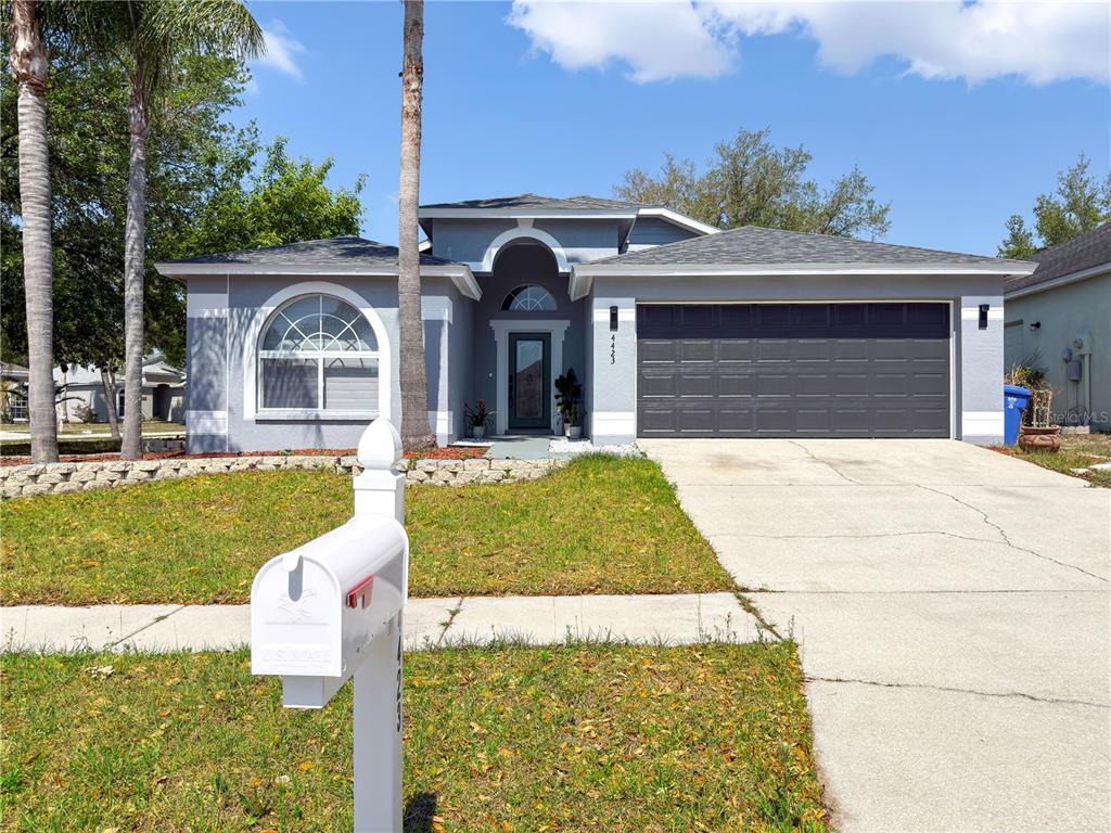 4423 HORSESHOE PICK LANE