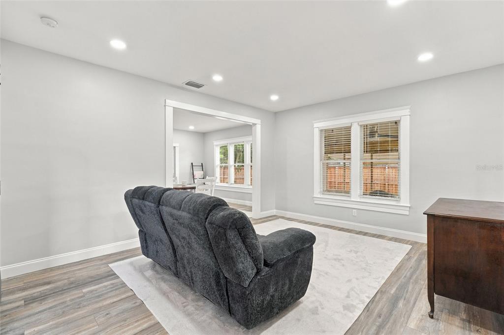 318 N MONROE AVENUE, ARCADIA, FL — photo 4 of 30