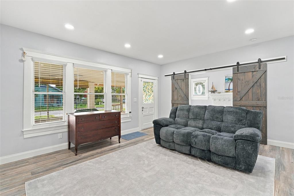 318 N MONROE AVENUE, ARCADIA, FL — photo 5 of 30