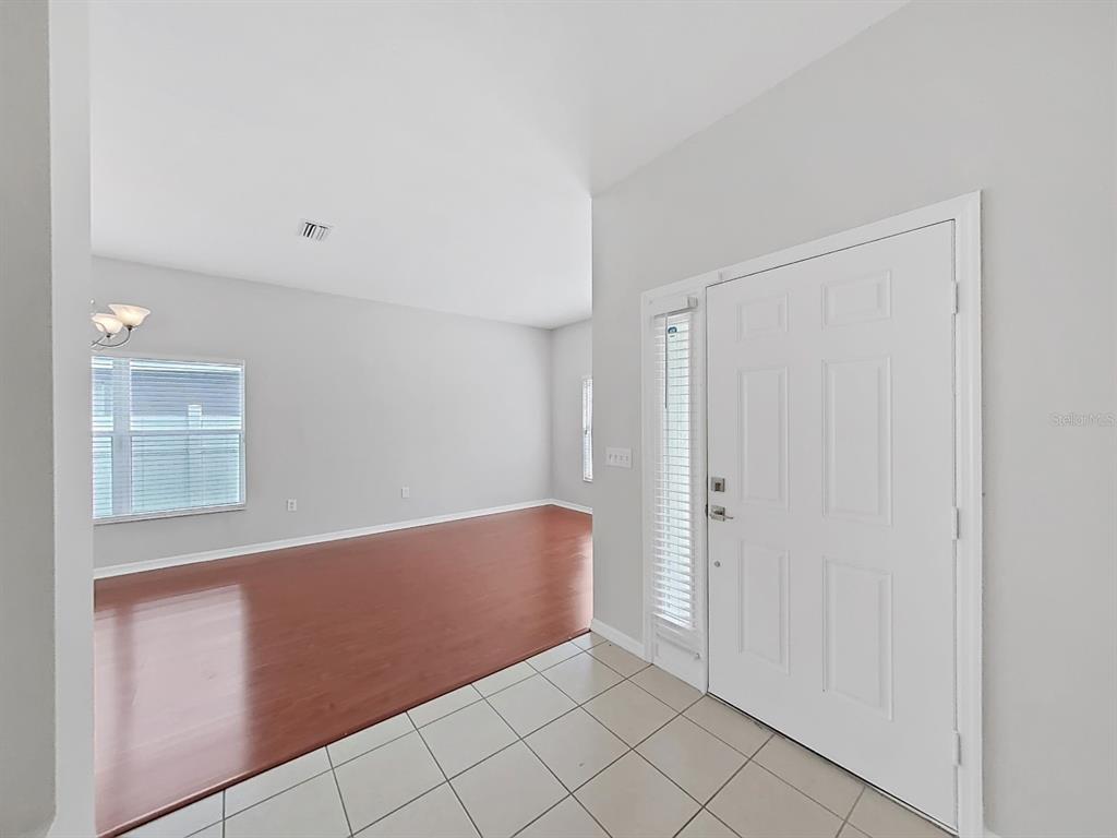9541 CYPRESS HARBOR DRIVE, GIBSONTON, FL — photo 5 of 30