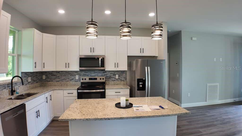 4200 LEAF ROAD, SEBRING, FL — photo 4 of 30