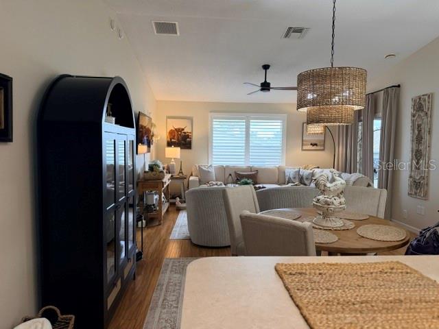1019 GOLDEN GROVE DRIVE, THE VILLAGES, FL — photo 2 of 8