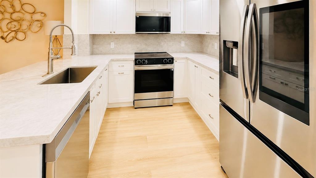 100 N FEDERAL HIGHWAY UNIT 526, FORT LAUDERDALE, FL — photo 4 of 20