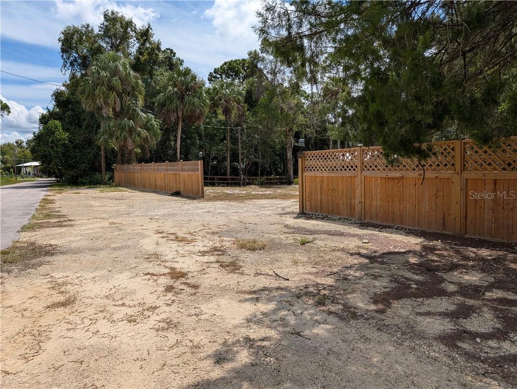 34 Palm DRIVE