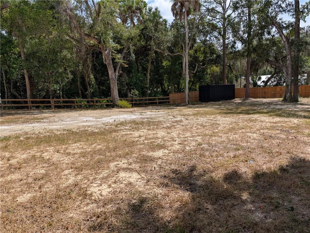 34 Palm DRIVE, INGLIS, FL — photo 5 of 20