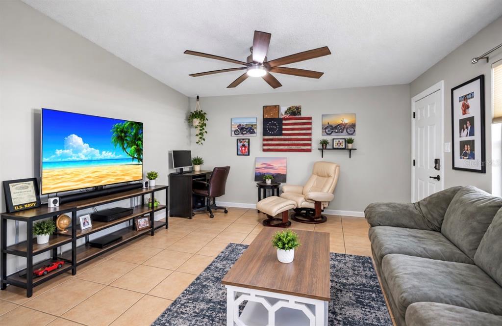 432 DOGWOOD COURT, DUNEDIN, FL — photo 5 of 30