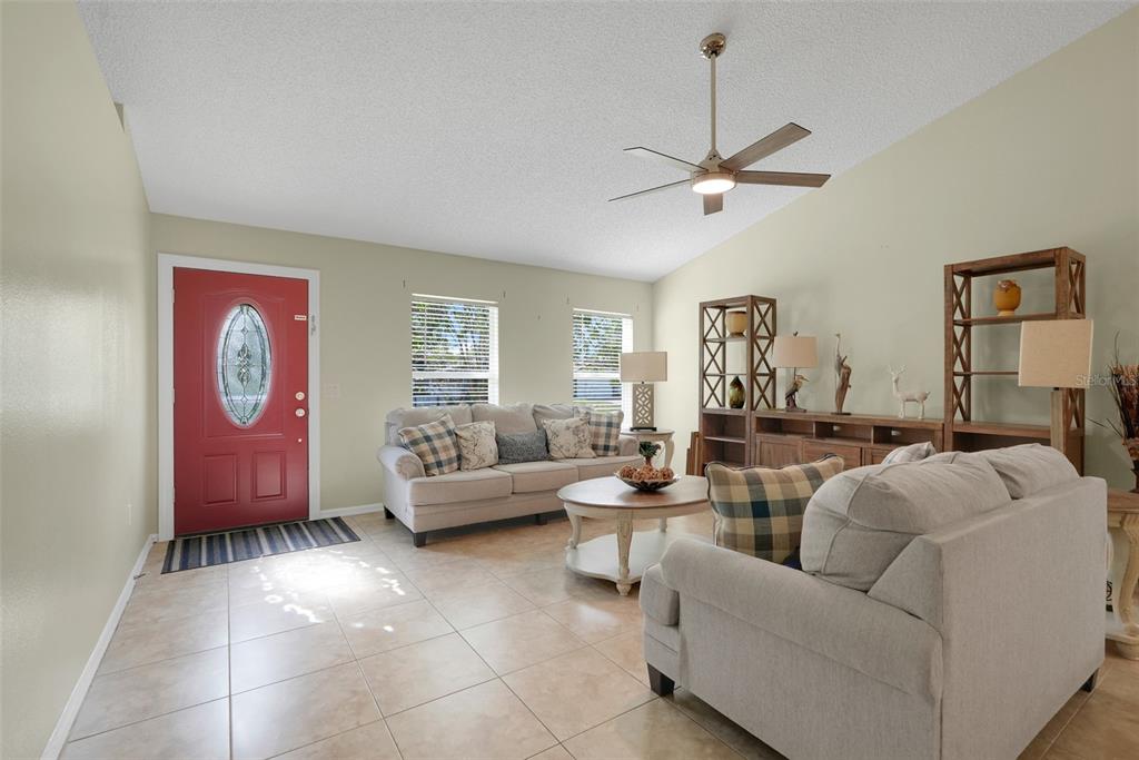 2031 BERRIEN DRIVE, DELTONA, FL — photo 3 of 30