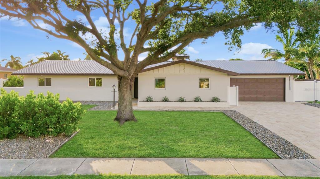 2303 CONSTITUTION BOULEVARD, SARASOTA, FL — photo 3 of 30