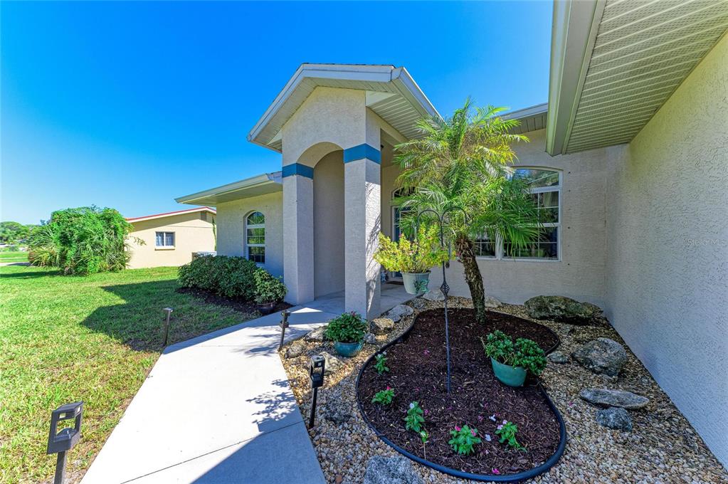 485 GRANT ROAD, VENICE, FL — photo 3 of 33