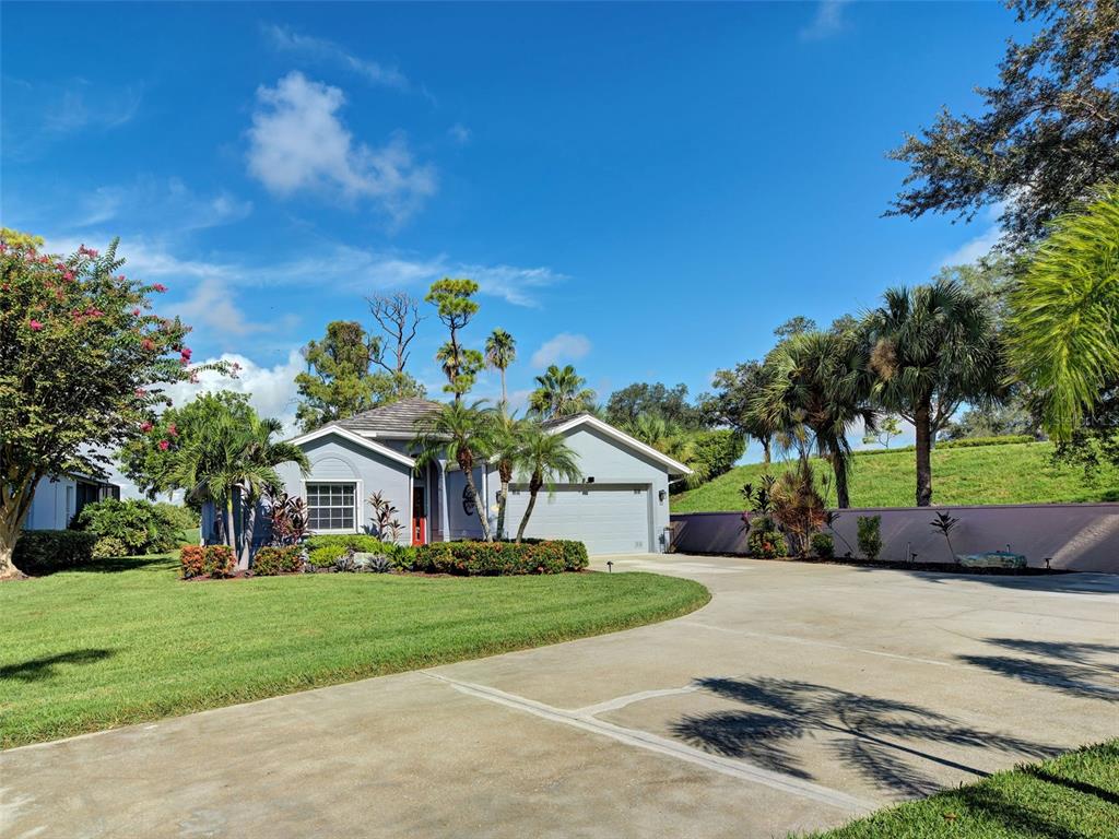 3199 VILLAGE LANE, PORT CHARLOTTE, FL — photo 4 of 30