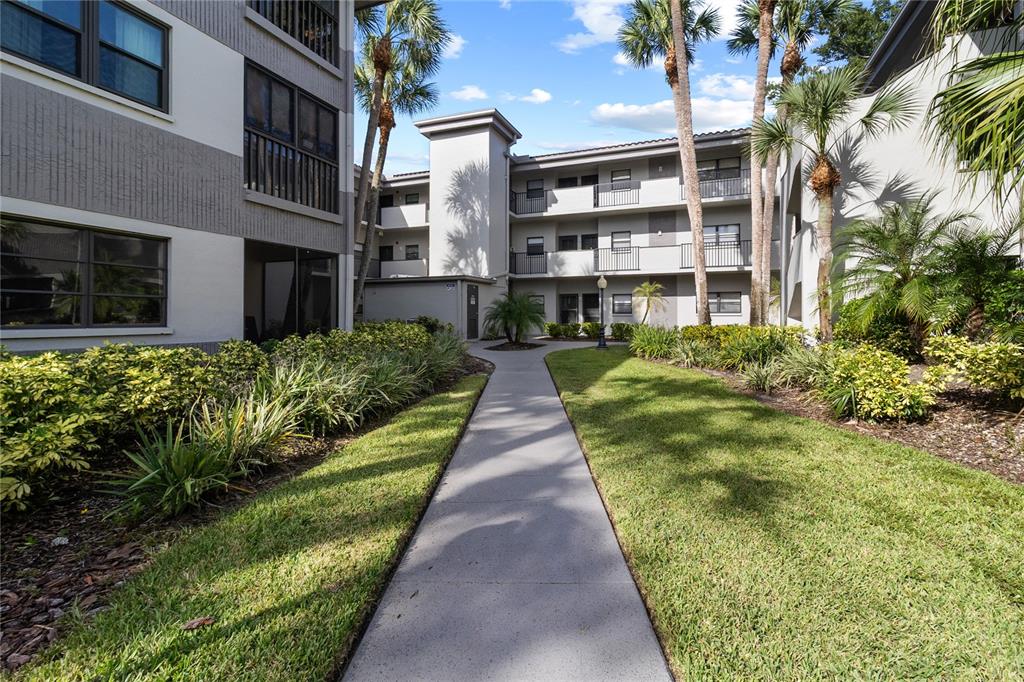 2650 COUNTRYSIDE BOULEVARD UNIT F202, CLEARWATER, FL — photo 2 of 24