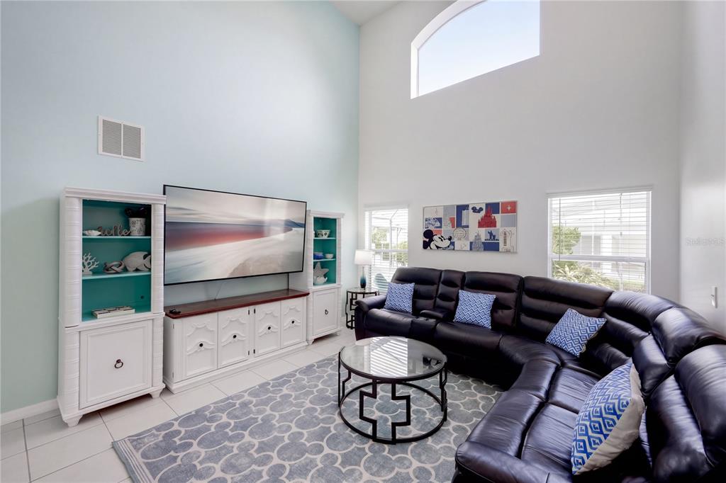 2608 EMERALD ISLAND BOULEVARD, KISSIMMEE, FL — photo 4 of 31