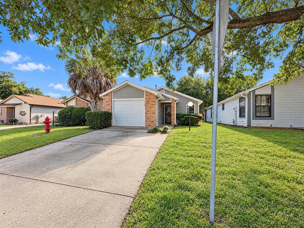 2127 NE 40TH AVENUE, OCALA, FL — photo 2 of 29