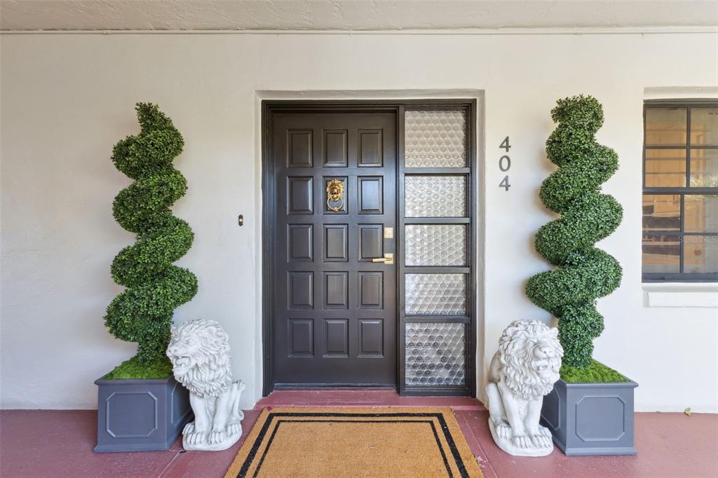 100 S INTERLACHEN AVENUE UNIT 404