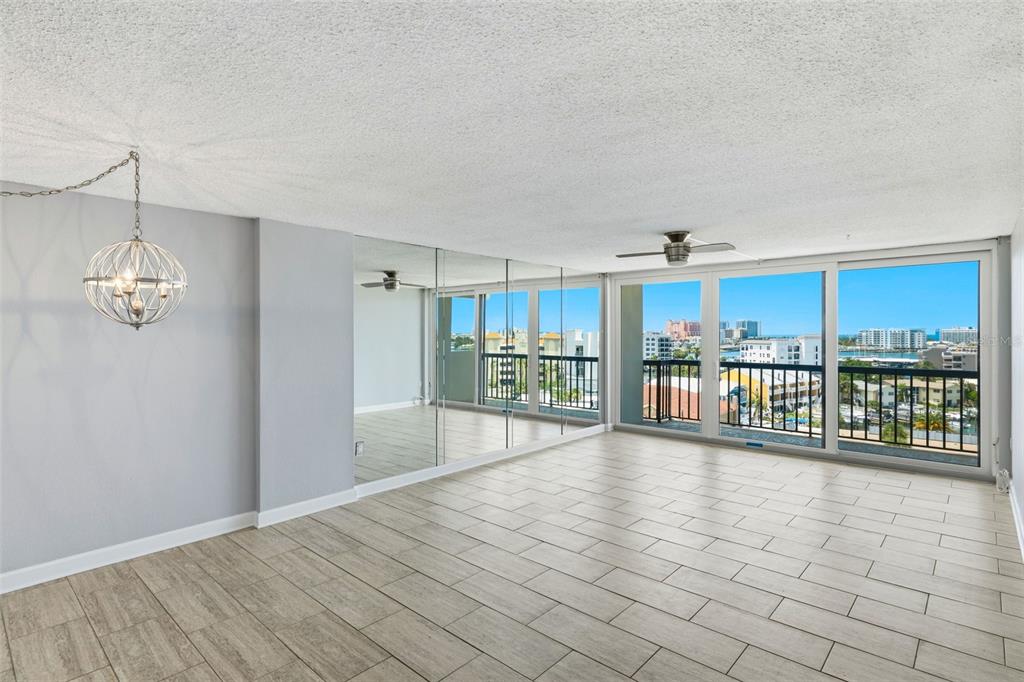 400 ISLAND WAY UNIT 805, CLEARWATER, FL — photo 3 of 30