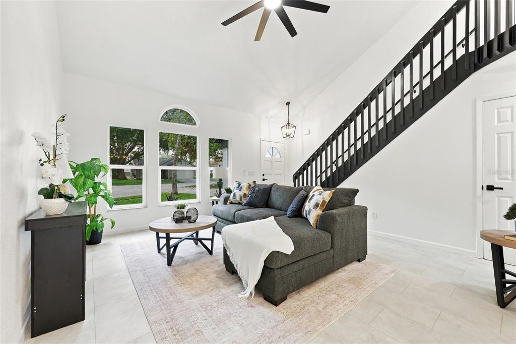 613 CHARING CROSS COURT, LAKE MARY, FL — photo 4 of 30