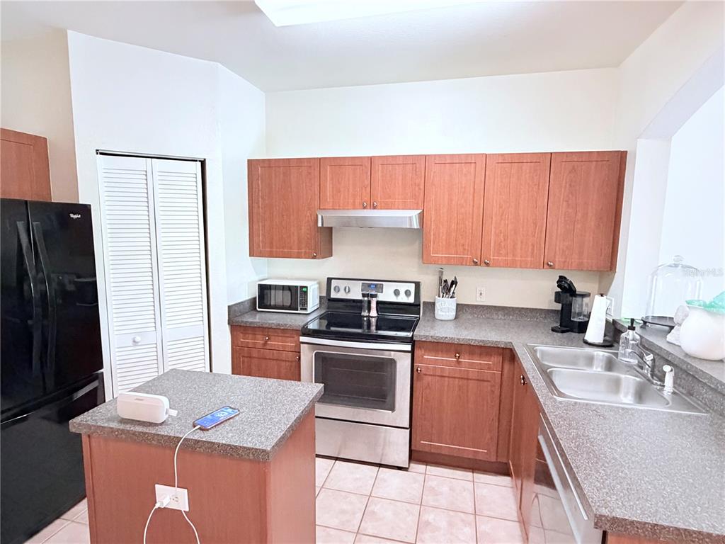 2138 CHIANTI PLACE UNIT 144, PALM HARBOR, FL — photo 3 of 9