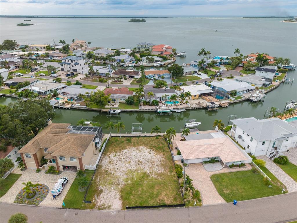 2270 EDYTHE DRIVE, DUNEDIN, FL — photo 3 of 4
