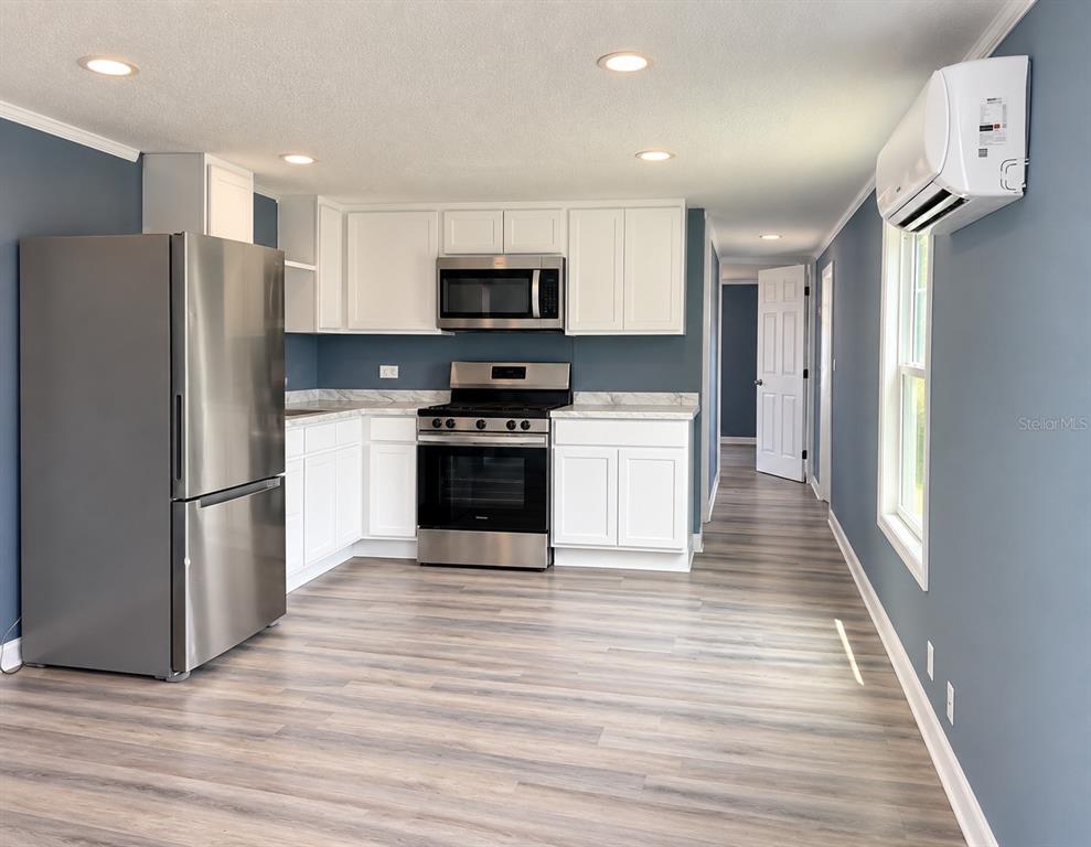 4431 CROSSEN DRIVE, ORLANDO, FL — photo 4 of 10