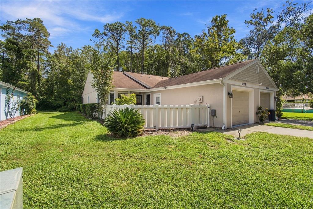 12508 HOLLYBROOK LANE, HUDSON, FL — photo 3 of 30