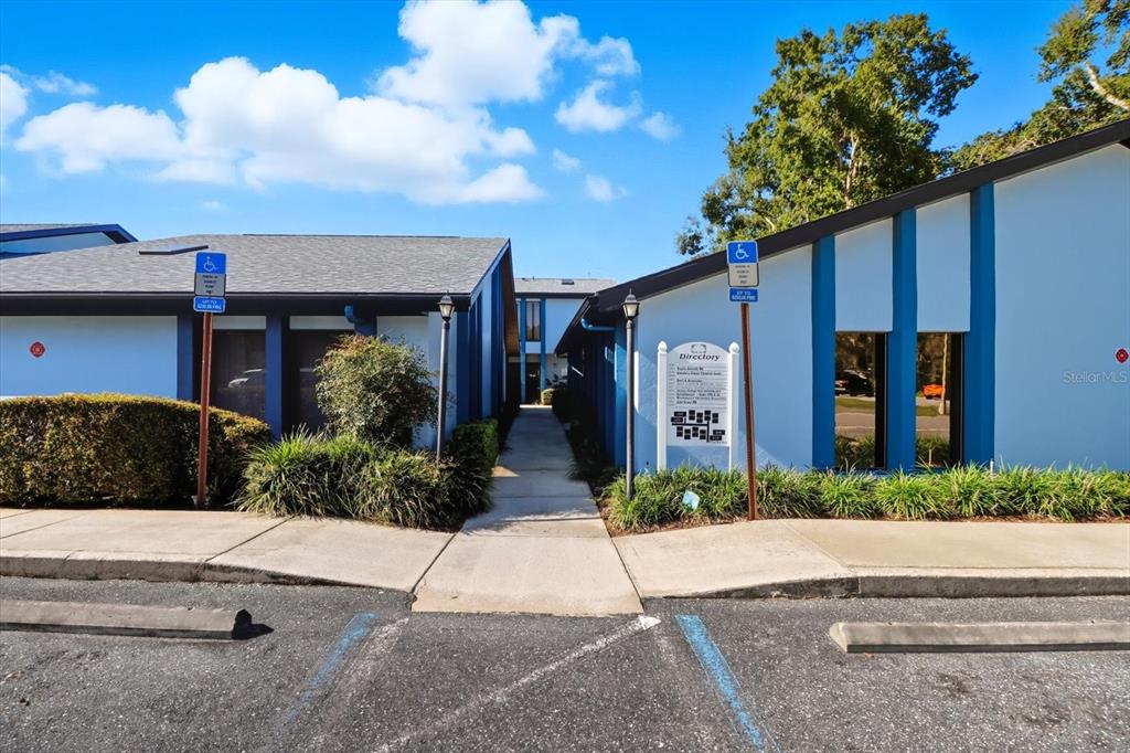 6216 W CORPORATE OAKS DRIVE