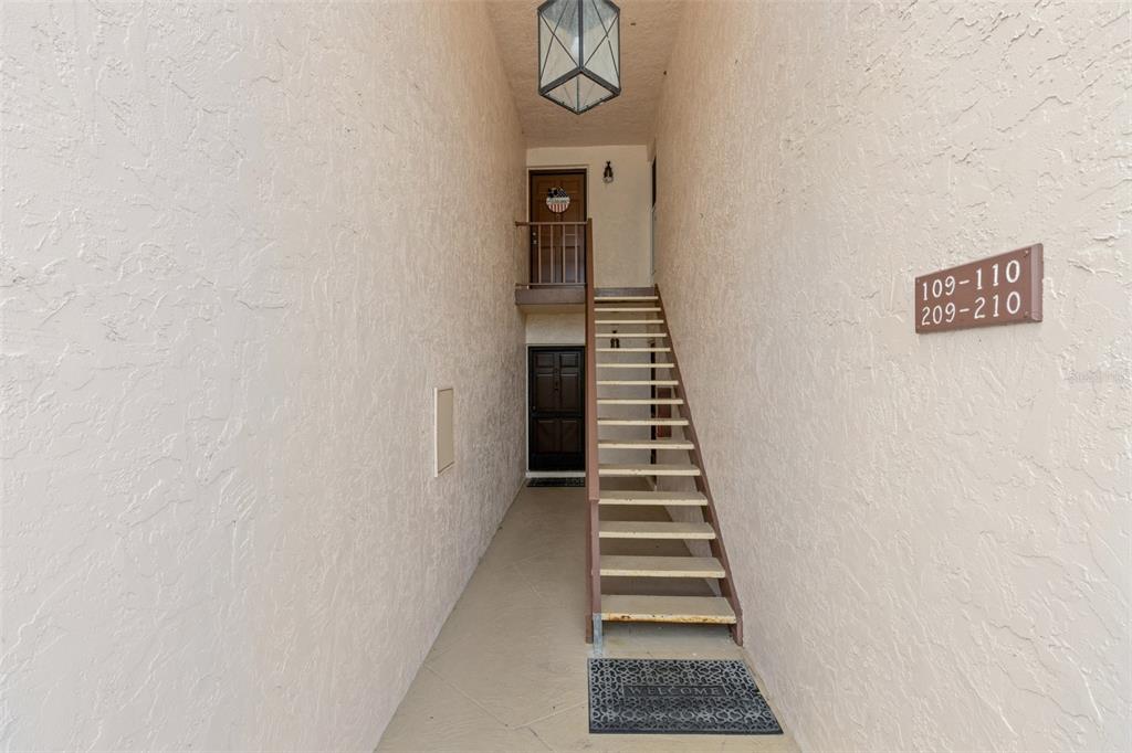 209 FERNWOOD CIRCLE UNIT 209, SEMINOLE, FL — photo 5 of 30