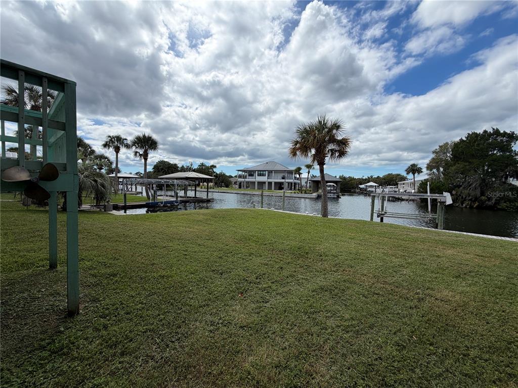 1610 NW 20TH AVENUE, CRYSTAL RIVER, FL — photo 2 of 30