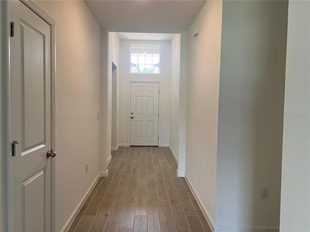 4510 NW 14TH LOOP, OCALA, FL — photo 2 of 23