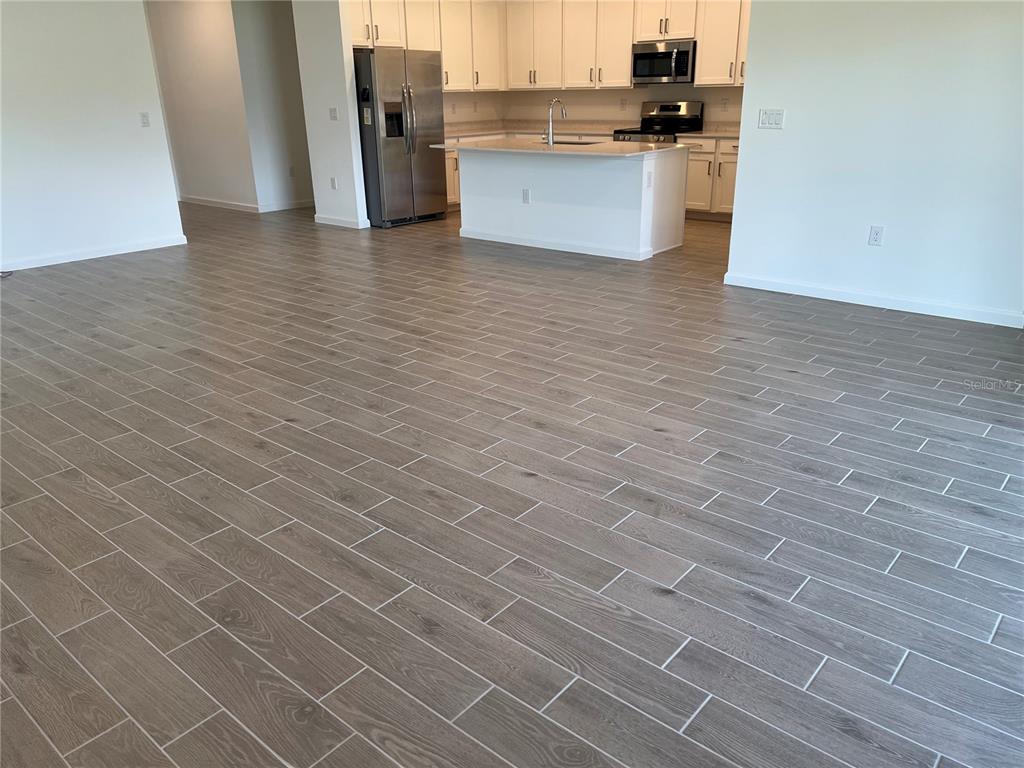 4510 NW 14TH LOOP, OCALA, FL — photo 5 of 23