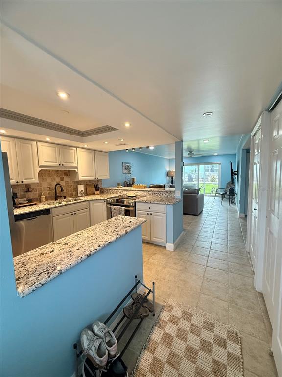 325 N CAUSEWAY UNIT 1070, NEW SMYRNA BEACH, FL — photo 4 of 21