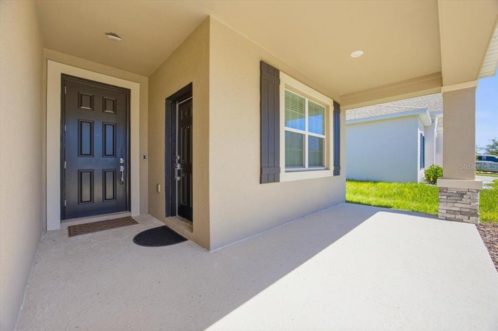 717 CITRUS RESERVE BOULEVARD, DAVENPORT, FL — photo 4 of 29