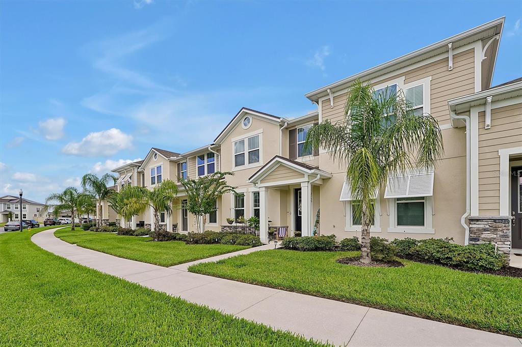 2155 VALENCIA BLOSSOM STREET, CLERMONT, FL — photo 2 of 30