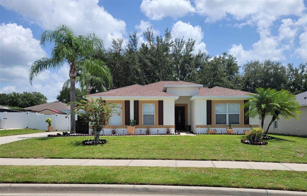 930 LAKE DOE BOULEVARD
