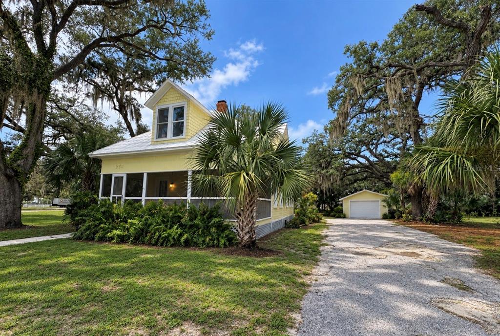 224 ALBERT STREET, DUNEDIN, FL — photo 5 of 30