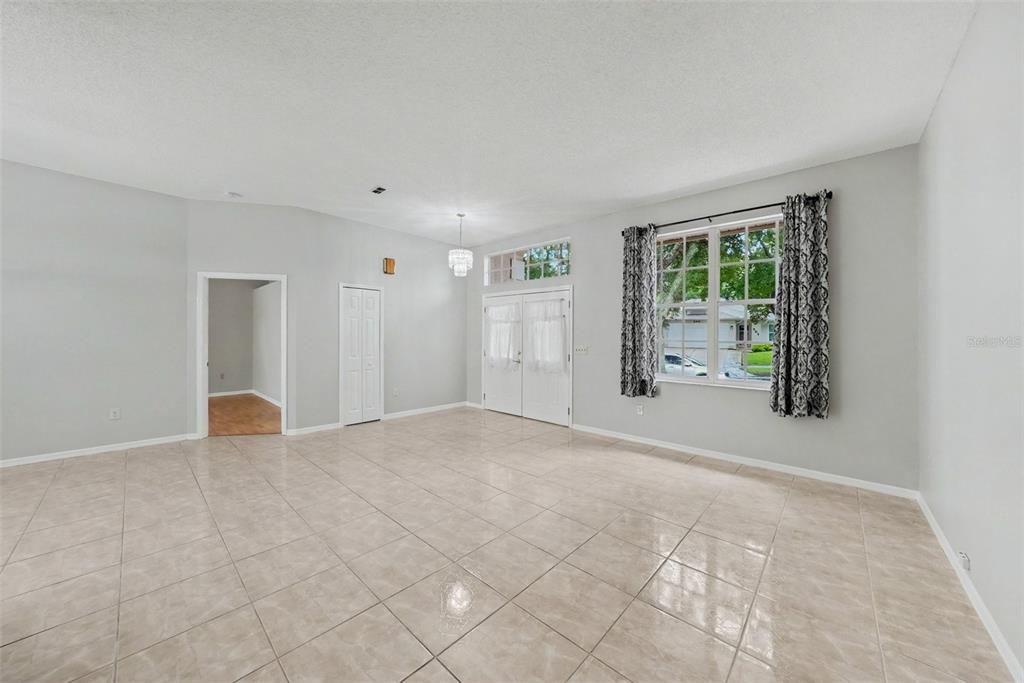 907 BRITTANY PARK BOULEVARD, TARPON SPRINGS, FL — photo 4 of 30