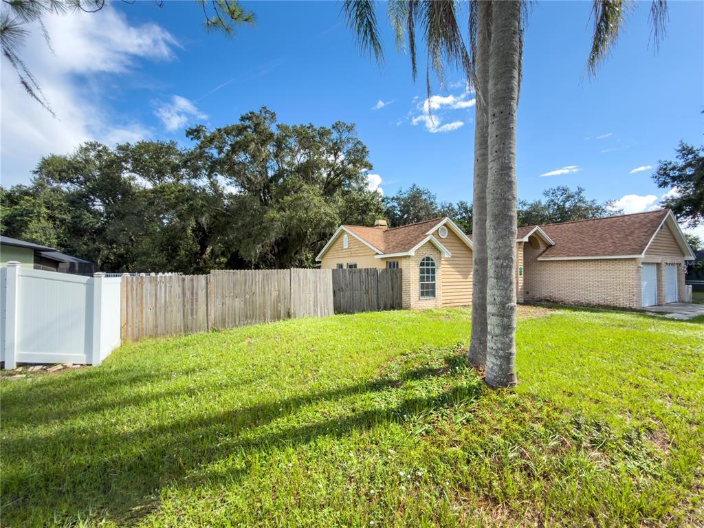 23437 SHINING STAR DRIVE, LAND O LAKES, FL — photo 2 of 30