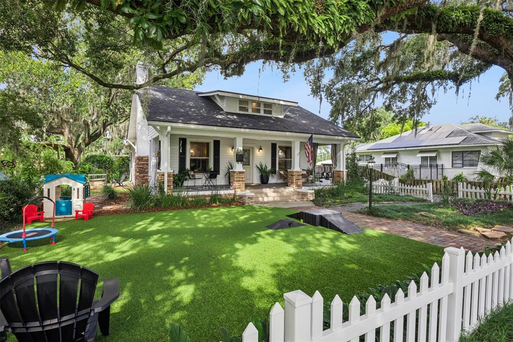 128 N HIGHLAND AVENUE, WINTER GARDEN, FL — photo 2 of 35