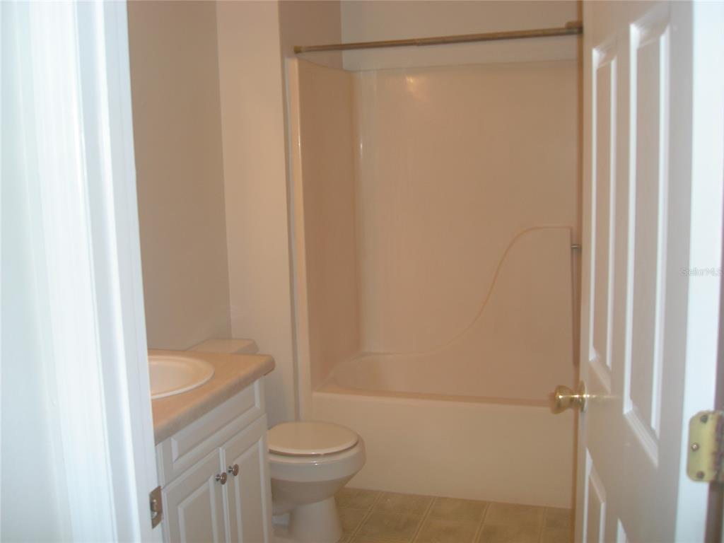 1694 APRIL AVENUE, DELTONA, FL — photo 4 of 6