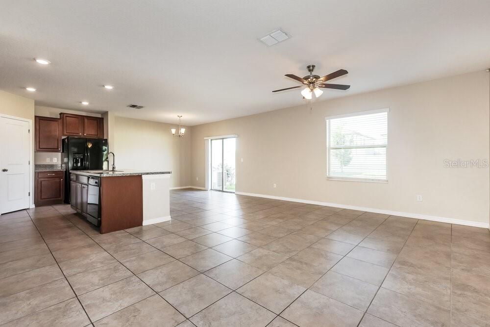 7205 OZELLO TRAIL AVENUE, SUN CITY CENTER, FL — photo 5 of 17