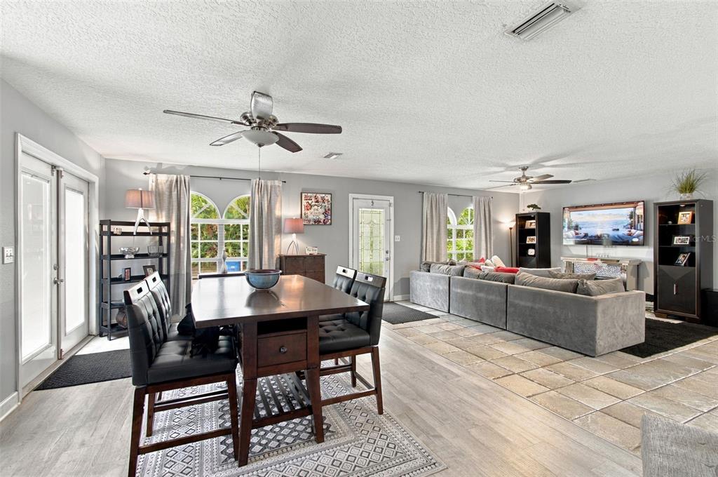 2801 W SAN ISIDRO STREET, TAMPA, FL — photo 4 of 30