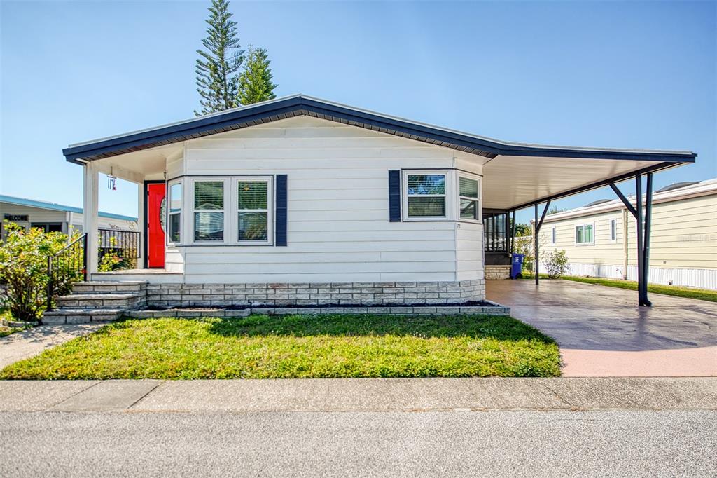 72 PELICAN DRIVE E