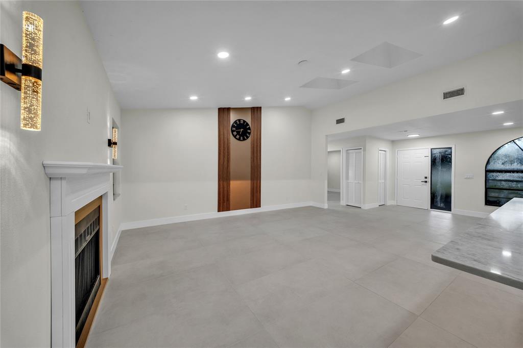 2185 LITTLE BROOK LANE, CLEARWATER, FL — photo 4 of 30
