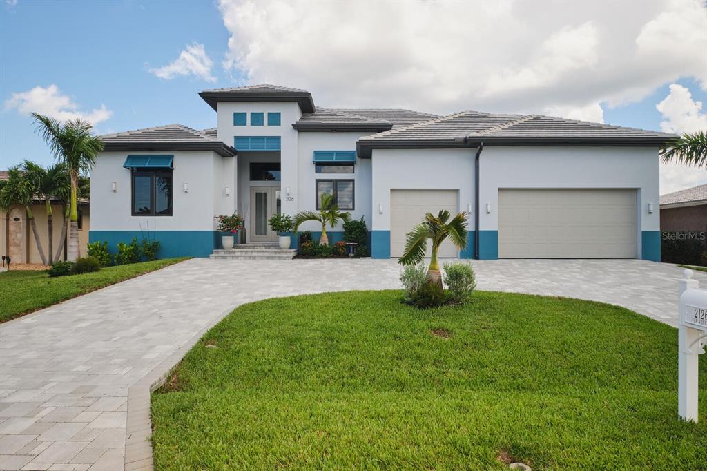 2126 VIA VENETO DRIVE