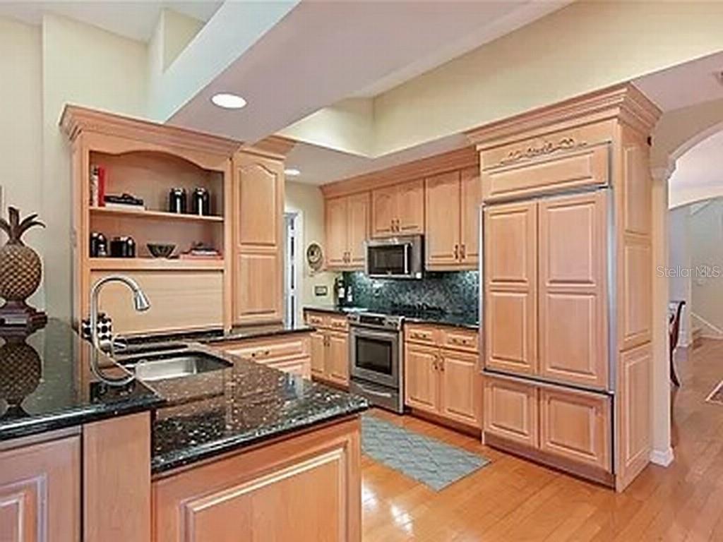 3701 PRAIRIE DUNES DRIVE, SARASOTA, FL — photo 5 of 11