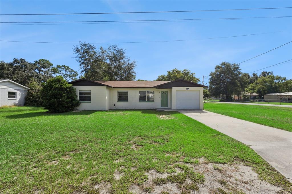 801 ELM AVENUE, FRUITLAND PARK, FL — photo 3 of 30