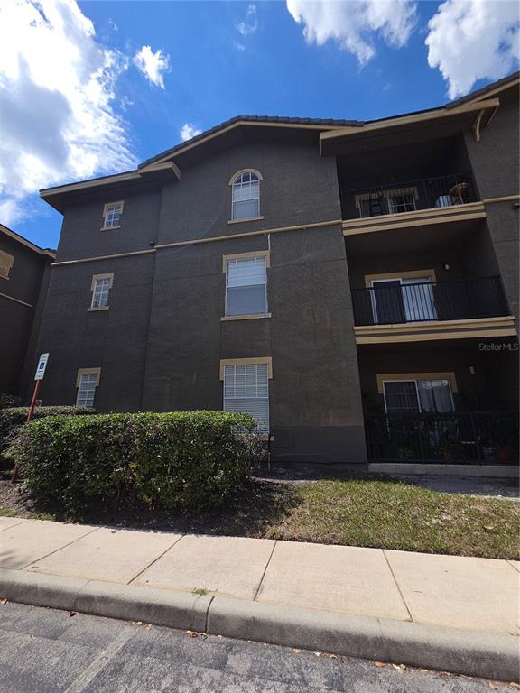 102 VISTA VERDI CIRCLE UNIT 320