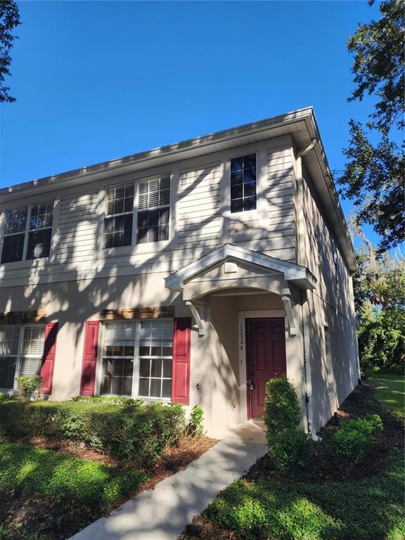 15924 FISHHAWK CREEK LANE