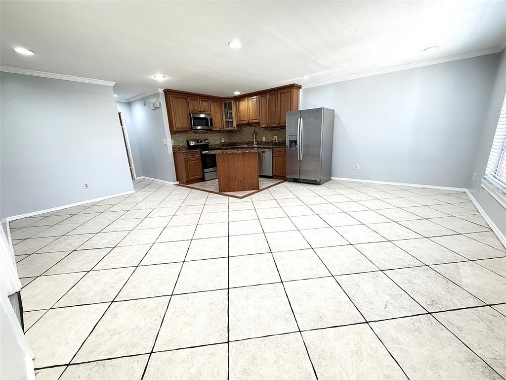 825 QUAIL HOLLOW DRIVE, ORLANDO, FL — photo 5 of 23