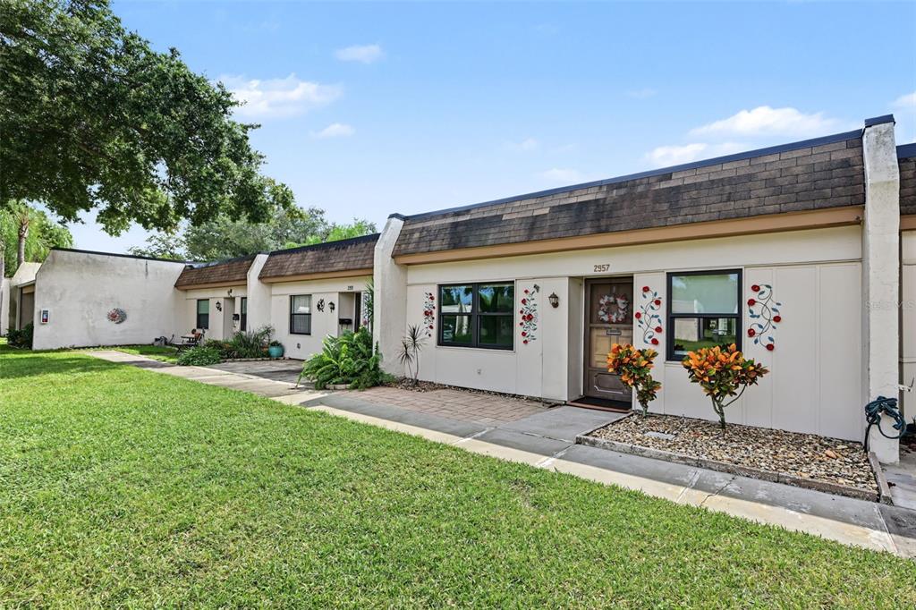 2957 FLINT DRIVE S, CLEARWATER, FL — photo 3 of 64